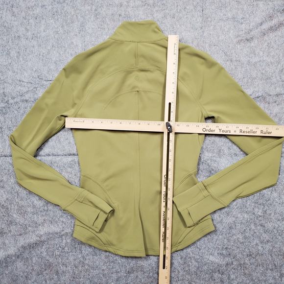 Lululemon Jacket Womens 4 InStill Bronze Green Full Zip Fitted Athleisure Run - Picture 5 of 10